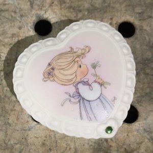 Precious Moments porcelain Birthstone Box -August